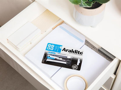 Araldite Standard Epoxy Glue 2 Part 2 x 15ml Tubes