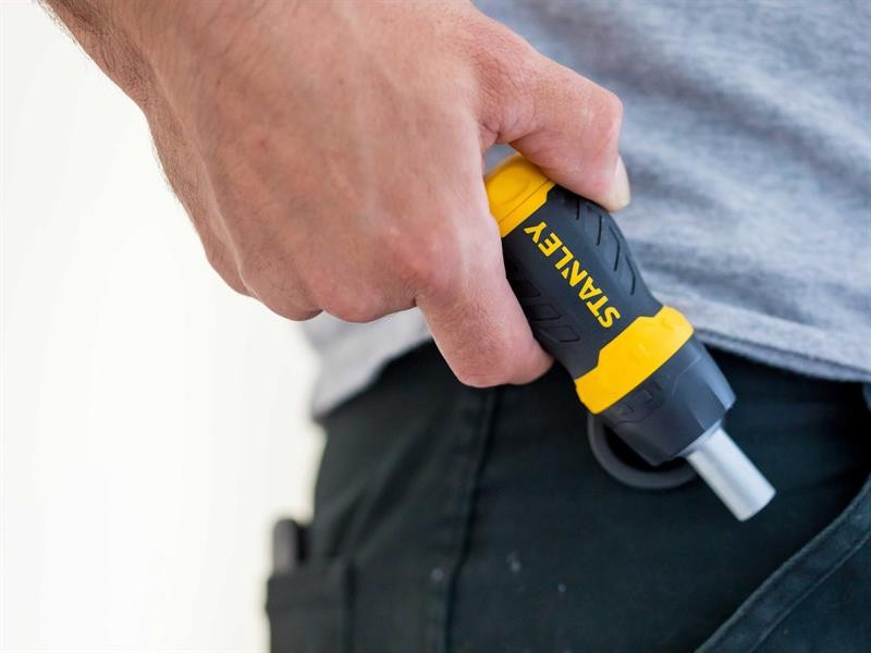 Stanley Multibit Ratchet Stubby Screwdriver & Bits (0-66-358)